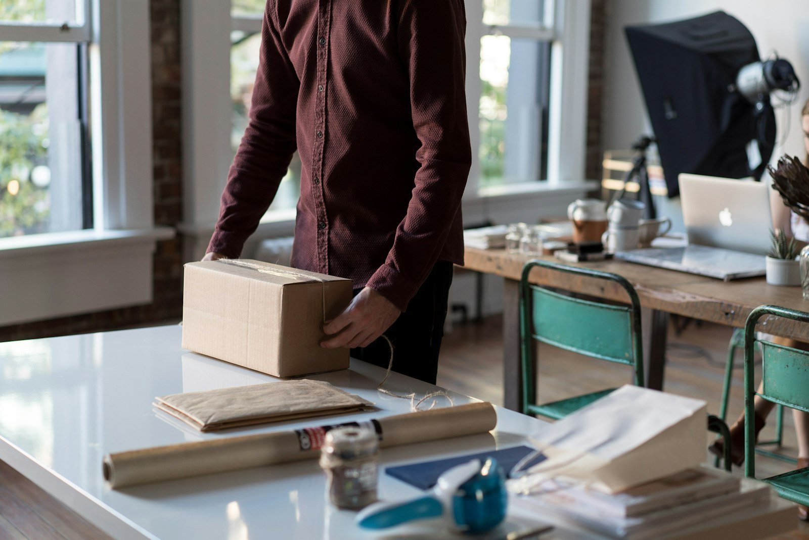 Order and inventory management for e-commerce